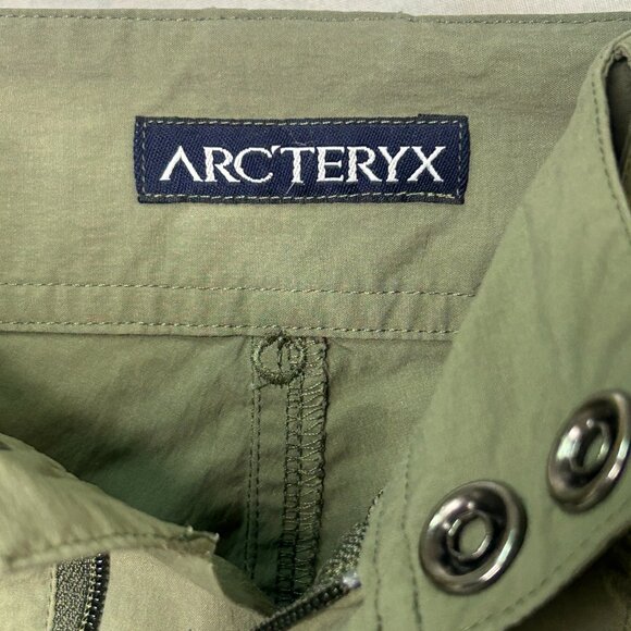 LOT OF 2 Arc'teryx Parapet womens nylon outdoor hiking shorts brown green 14 34W - Picture 10 of 11